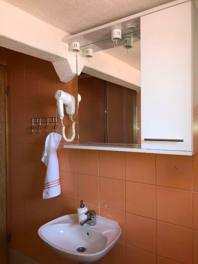 Sobe Darko Cindric Hotel Károlyváros Kültér fotó